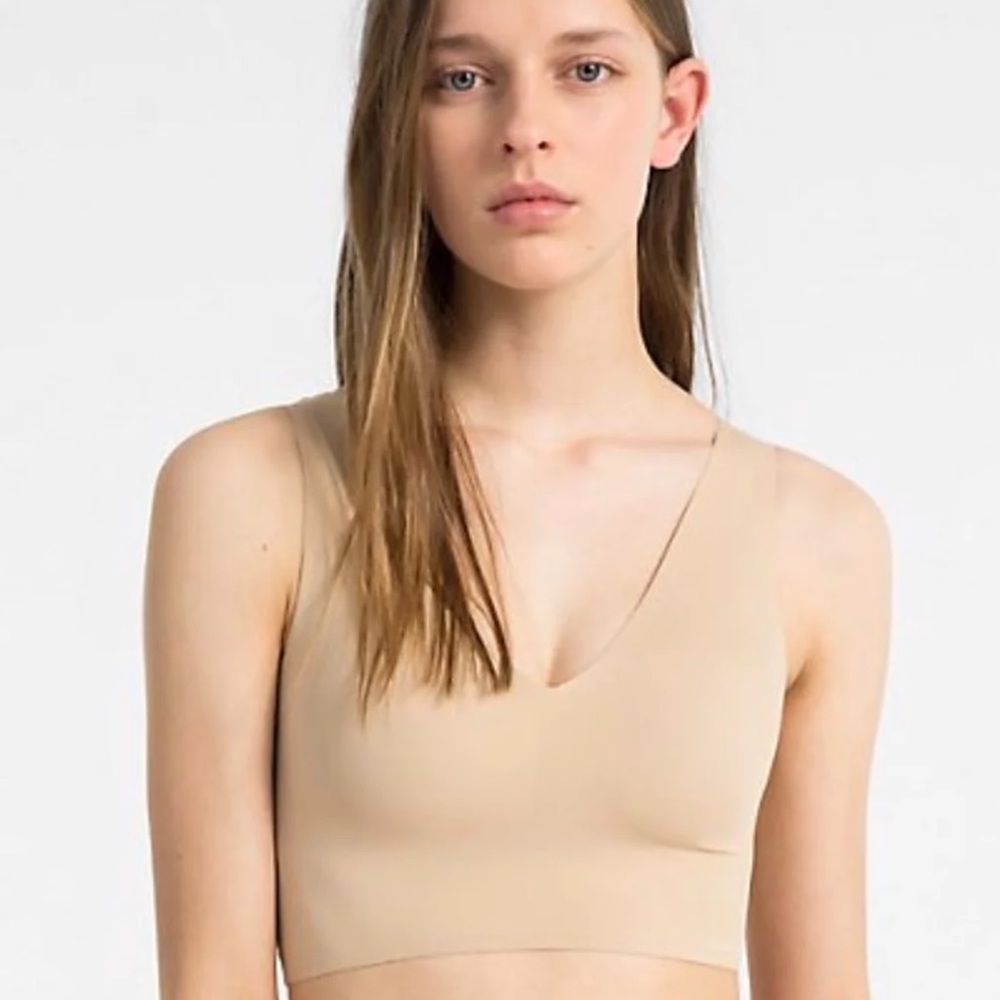 Calvin Klein Bra Bundle (2)